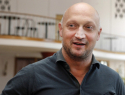“Неудобно заниматься сексом с большим животом”: запорожский актер Гоша Куценко сделал пикантное заявление