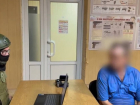 Житель Запорожской области на камеру признался в убийстве троюродного брата вилами