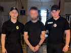 В Запорожье мужчина избил пенсионера и украл его телефон
