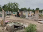 Пятеро подростков осквернили могилы ради хайпа в Акимовке 