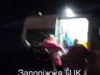 Мобилизованного жителя Запорожья увезли на скорой после двух часов пребывания в военкомате