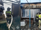 Пожарные потушили летнюю кухню в частном доме в Мелитополе