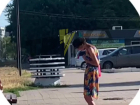 Девушка угрожающе наорала на бутылку пива и стала звездой соцсетей в Запорожье
