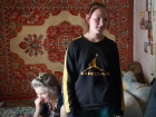 После жалобы 16-летней девушки Путину запорожской бабушке привезли уникальную кровать
