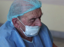 Герою ВОВ из Запорожской области вернули зрение московские врачи