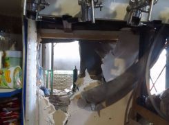 Житель Бердянска проломил стену магазина, украв сигареты и продукты на 32 тысячи рублей