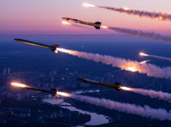 Новости СВО: Россия отрежет Украину от моря, ускорение наступления ВС РФ в Запорожье и сожжение РЛС США