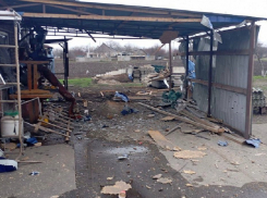 Появились фото с места дроновой атаки ВСУ по жилым домам в Васильевке