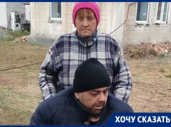 Власти отказались давать жильё матери с сыном-инвалидом, потерявшим дом от удара ВСУ в Васильевском районе