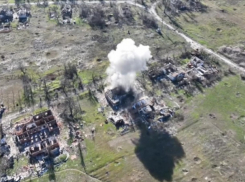 Появилось видео, как российские «Молнии» испепелили замаскированные позиции ВСУ под Ореховом