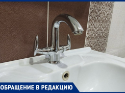 «Мэра нет, безвластие какое-то!»: жителей Днепрорудного третьи сутки мучают отсутствием воды