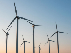 Дрон ВСУ ударил по ветрогенератору в Приморске