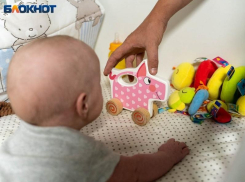 Мужчина установил отцовство над 7-летней девочкой после подачи в суд на её мать в Бердянске 