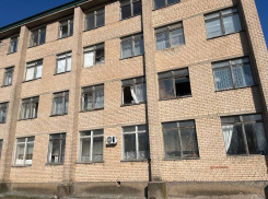 В Приморском колледже выбило окна при дроновой атаке ВСУ