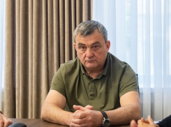 Мошенники взломали аккаунты мэра Мелитополя в соцсетях