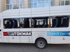 Трое учеников спортшколы и их тренер ранены после удара ВСУ по заправке под Токмаком