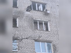 Боевики ВСУ повредили дроном многоэтажку в Васильевке