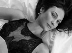 «Самая красивая во Вселенной»: звезда Голливуда Ольга Куриленко из Бердянска сразила фанатов фото в нижнем белье