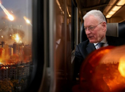 Келлог: для заключения мира нужно решить вопрос принадлежности Запорожской АЭС