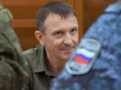 Спасший Запорожье генерал Попов прибыл в колонию для отбывания пятилетнего срока