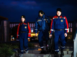 Запорожские волонтёры выехали в Анапу устранять последствия крушения танкеров