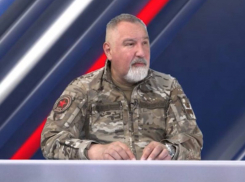 Сенатор Рогозин: «Мне противно смотреть на машины ждунов с украинскими номерами в Мелитополе»