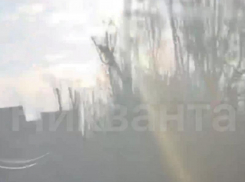 Украинский дрон ударил по жилому кварталу в Мелитополе: появилось видео