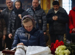 Прощание с погибшим от удара ВСУ батюшкой Сергеем Кляхиным прошло в Мелитополе