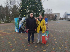 Замглавы Мелитопольского городского округа исполнил желание девочки из Приморска