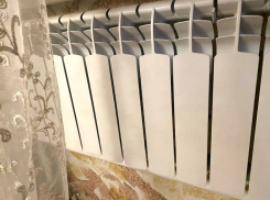 Напряжение падает до 160 вольт: власти Днепрорудного объяснили жителям, почему в их домах нет тепла