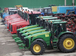 За продажу сельхозтехники по заниженным ценам осудили запорожского предпринимателя