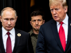 Новости СВО: Путин готов отказаться от Запорожья, конные штурмы и российский флаг над Полтавкой