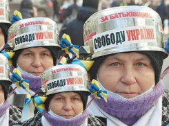 Новости СВО: режим Зеленского снесут злые украинки, ВСУ пошли в наступление у Гуляйполя и отбили позиции ВС РФ