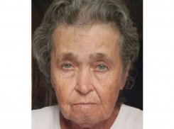 75-летняя женщина с деменцией пропала в Бердянске