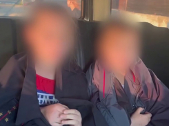 Две девочки рассказали, как чуть не утонули в Азовском море в Бердянске