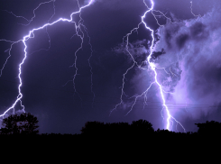 Ураган и град накроют Запорожскую область в течение суток