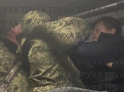 Военком набросился на запорожца в маршрутке и угрожал газовым баллончиком