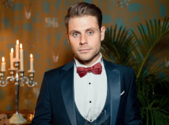 Как актёр мелодрам из Мелитополя Артур Логай лишился пальца из-за обручального кольца