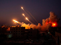 Названа причина ночных взрывов в Мелитополе 27 февраля