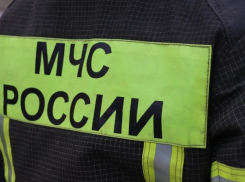 Дроны ВСУ дважды атаковали сотрудников МЧС во время тушения пожаров в Запорожской области