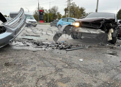 Четыре машины разнесло после жёсткого ДТП в городе Запорожье