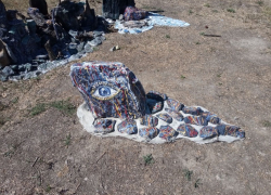 Глазастые камни напугали жителей Запорожья