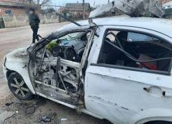 Балицкий показал кадры машин, разбитых после удара ВСУ по Пологам