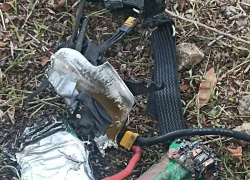 Беспилотник с правого берега Днепра атаковал школу в Каменке-Днепровской