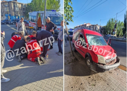 Отлетел на 10 метров: момент ДТП с мотоциклистом попало на видео в Запорожье