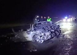 Три человека погибли и двое пострадали в страшной аварии на запорожской трассе