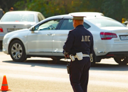 Какое наказание получил житель Бердянского района за поддельные документы на машину