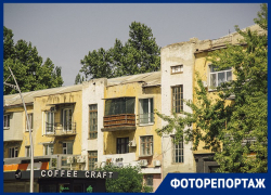 «Это позорище»: как выглядят разрушенные временем дома в самом центре Мелитополя