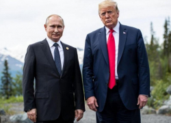 Новости СВО: новая встреча Путина с Трампом, гибель полковника и прилёт дрона с мемом Шуфутинского 