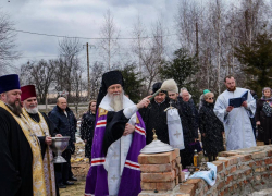 В Запорожской области заложили фундамент нового храма